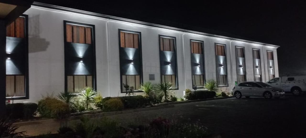 Protea Hotel By Marriott Harrismith Montrose Zewnętrze zdjęcie