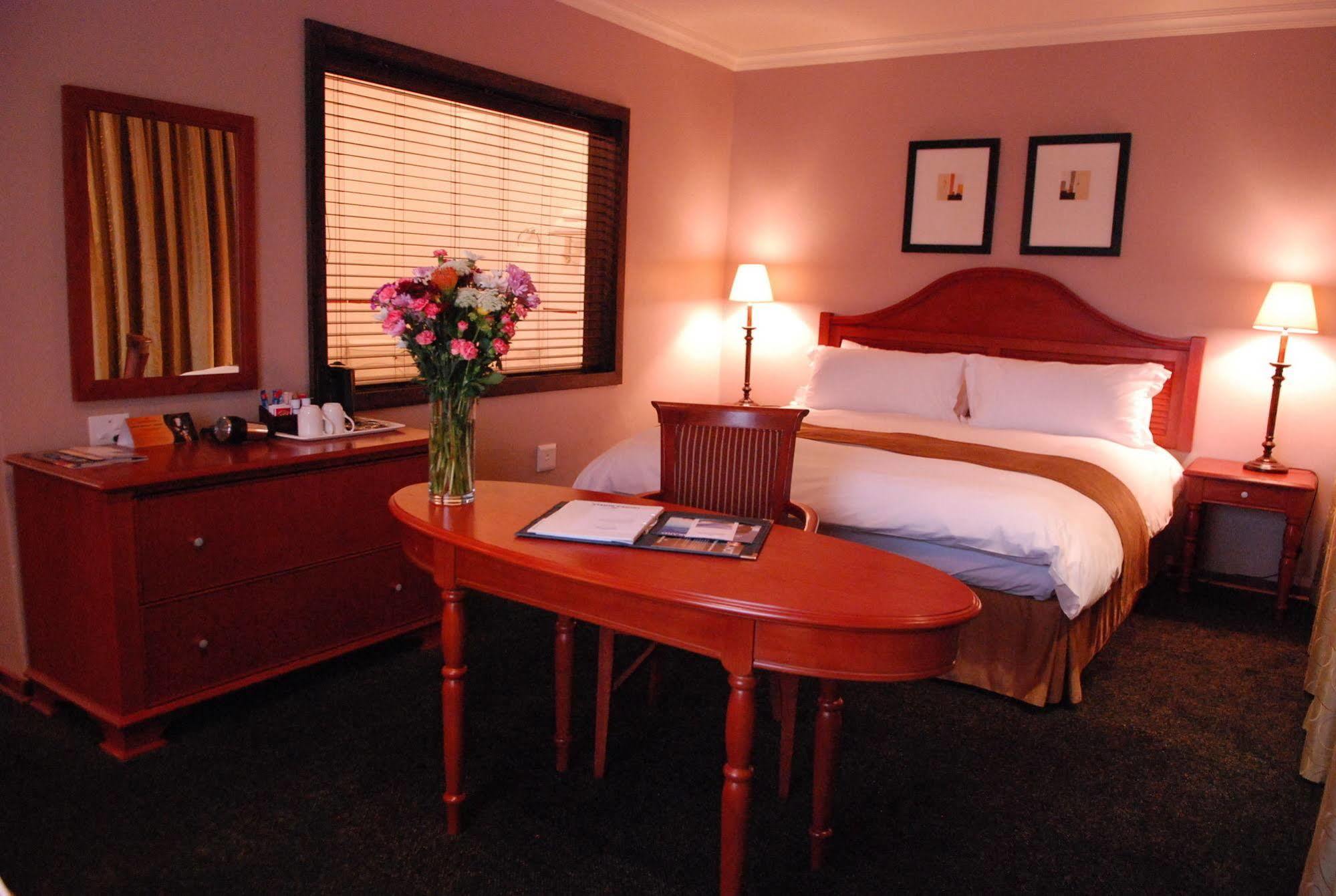 Protea Hotel By Marriott Harrismith Montrose Zewnętrze zdjęcie
