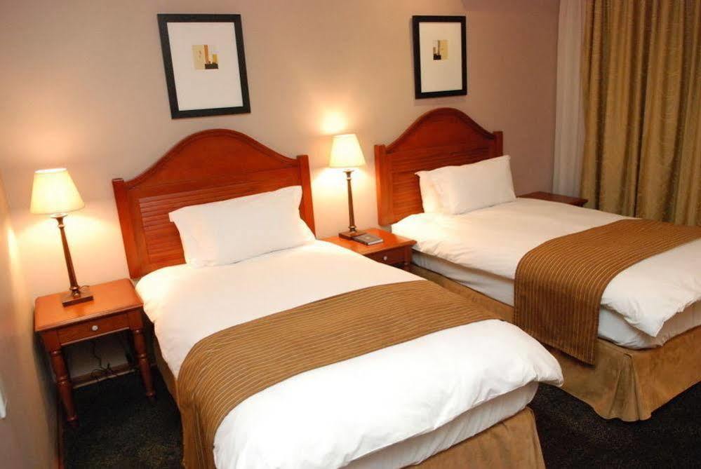 Protea Hotel By Marriott Harrismith Montrose Zewnętrze zdjęcie